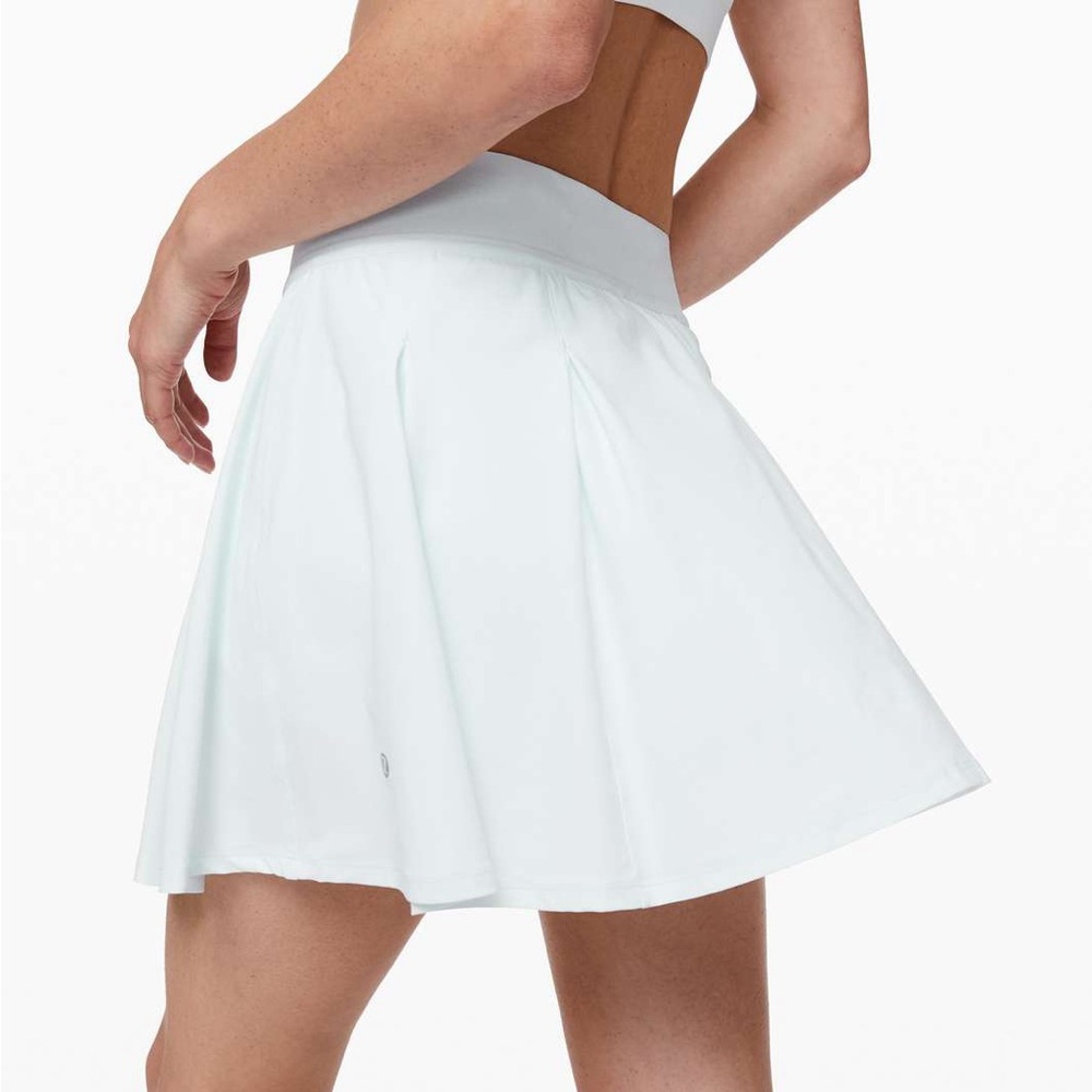 Lululemon Tennis Time Skort High Waist Pleated Silver or almost Blue Skirt sz 10